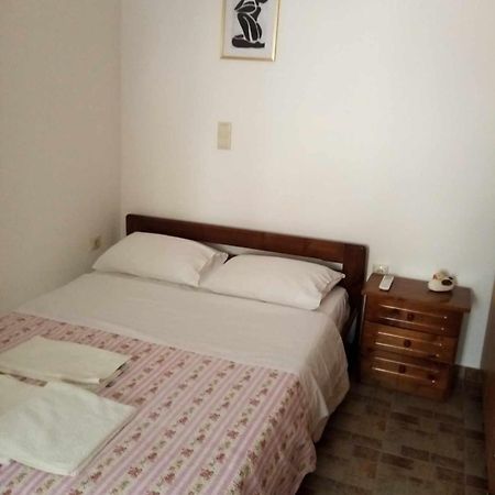 Spilios House Apartment Apollon  ภายนอก รูปภาพ